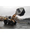 Ładowarka kołowa marki LIEBHERR L580 2plus2